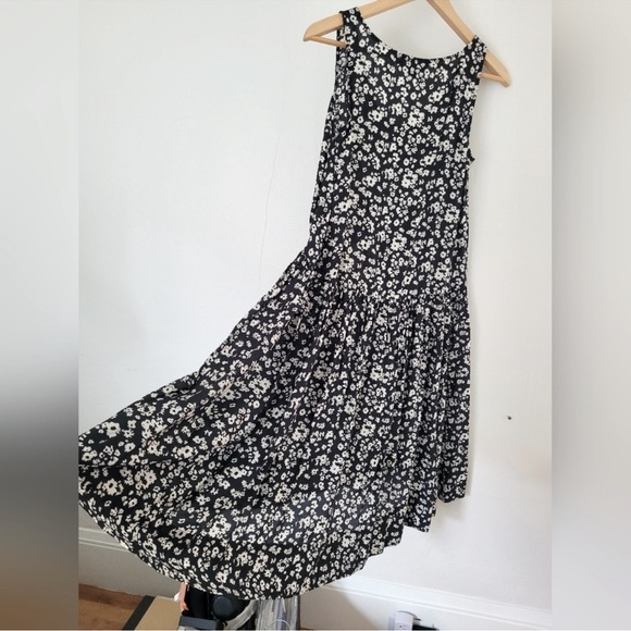 HATCH Floral Flowy Tent Dress with Pockets - Dark Grey & White - Picture 9 of 10